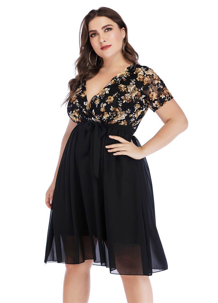 Deep V-neck plus size women's dress with short sleeves Female outfit ...
